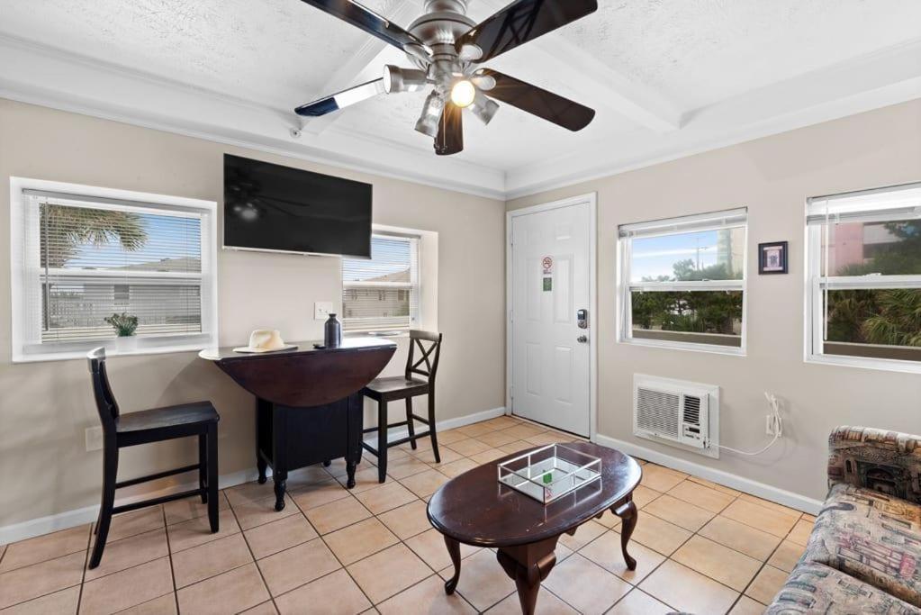 Apartamento Perfect Location 1Br Pool Parking Outside Area 8 Myrtle Beach Exterior foto